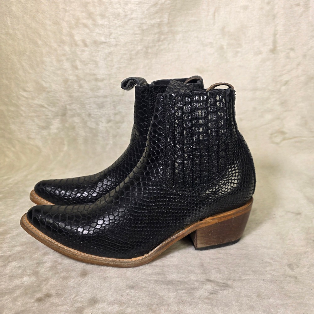 Freebird Maeve Ankle Western Boots Black Snakeskin Embossed Leather Women 8